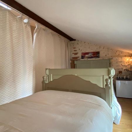 Le Clos Du Cedre Launac Buitenkant foto