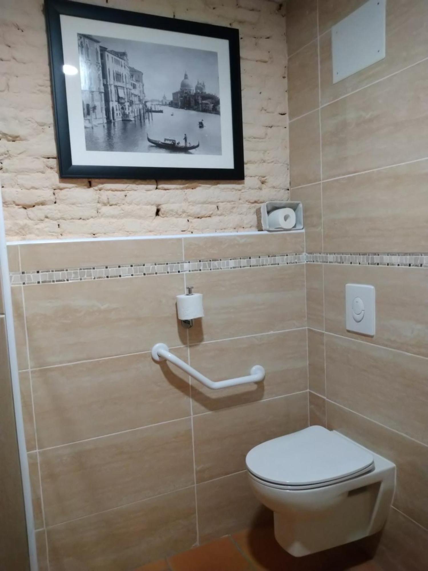 Le Clos Du Cedre Launac Buitenkant foto
